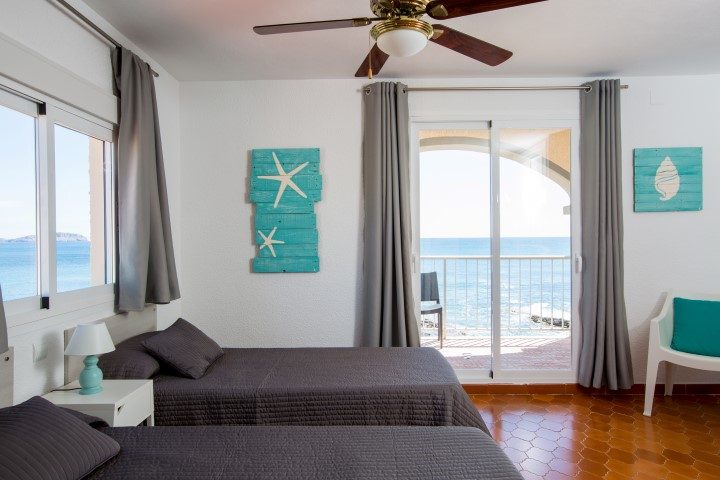 Estudios · Zodiac Apartments, Es Canar